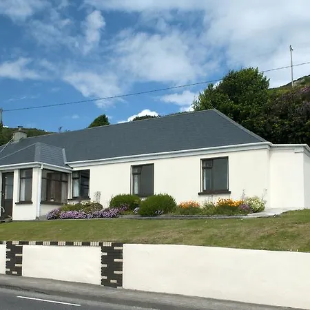 Shamrock House Alojamento de Acomodação e Pequeno-almoço 3*