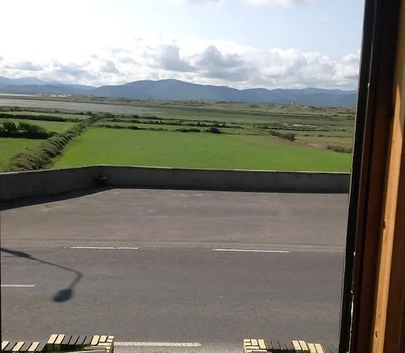 Bed & Breakfast Shamrock House 3*